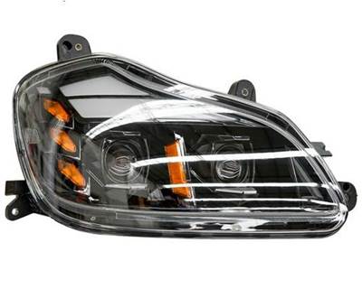 Kenworth T680 Right Headlight Assembly for a Kenworth T680 2013-2022