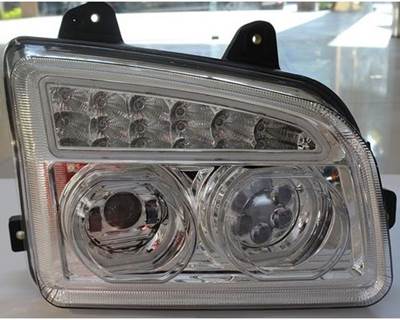 Kenworth T880 Right Headlight Assembly for a Kenworth T880 2014-2025