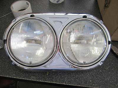 Kenworth W900 Headlight Assembly
