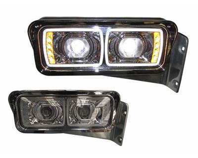 Peterbilt 379 Right Headlight Assembly for a Peterbilt 379 1987-2007