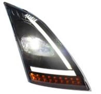 Volvo VNL Headlight Assembly