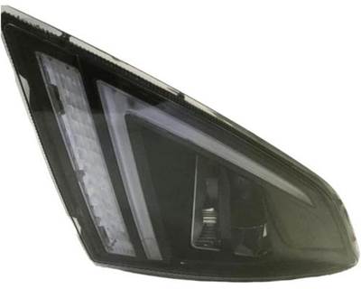 Volvo VNL Left Headlight Assembly