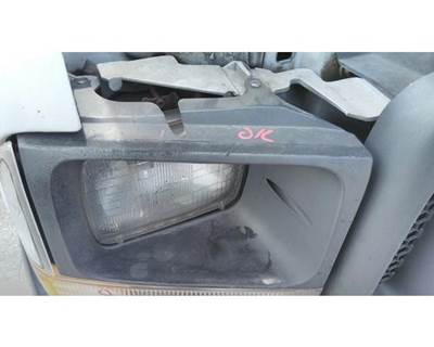 Ford F-550 Right Headlight Bezel for a Ford F550SD (SUPER DUTY)