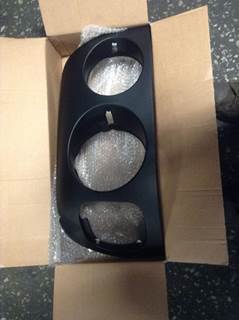 Freightliner Century Class 112 Right Headlight Bezel for a Freightliner CENTURY 112