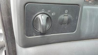 Ford F-550 Left Headlamp Switch for a Ford F550SD (SUPER DUTY)