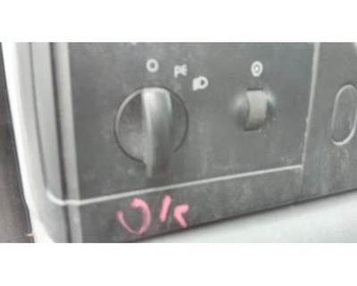 Ford F-550 Left Headlight Switch for a Ford F550SD (SUPER DUTY)