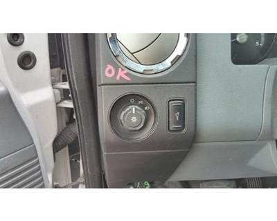Ford F-650 Left Headlight Switch for a Ford F650SD (SUPER DUTY)