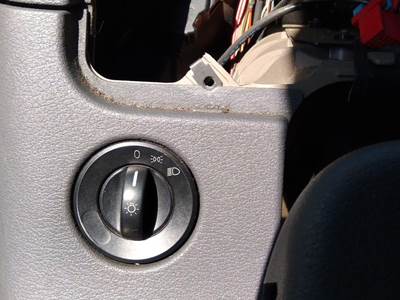 Freightliner Cascadia 113 Left Headlamp Switch