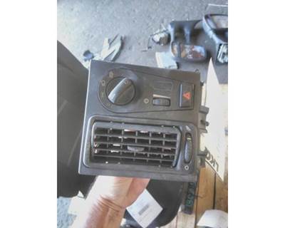 Volvo VNM Headlamp Switch