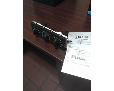 Ford F-750 Heater / AC Temp Control for a Ford F750SD (SUPER DUTY)