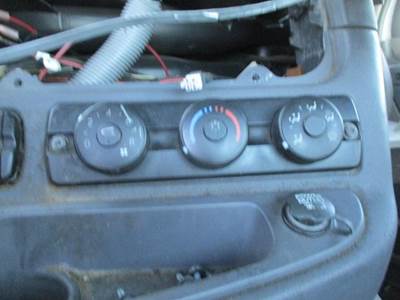 Freightliner Cascadia 113 Heater / AC Temp Control