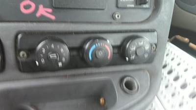 Freightliner Cascadia 113 Heater / AC Temp Control