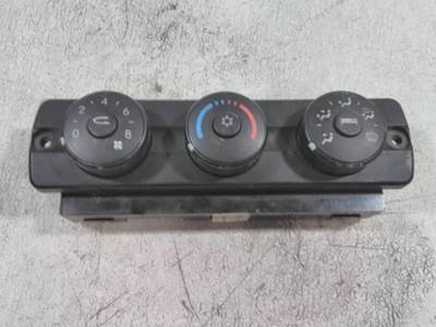 Freightliner Cascadia 113 Evolution Heater / AC Temp Control