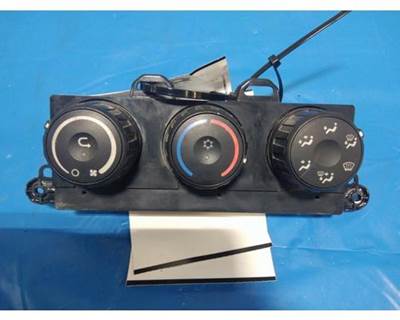 Freightliner Cascadia 116 Heater / AC Temp Control