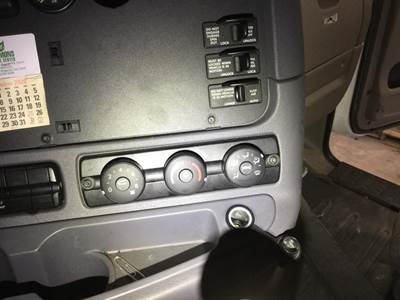 Freightliner Cascadia 125 Heater / AC Temp Control