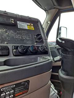 Freightliner Cascadia 125 Heater / AC Temp Control
