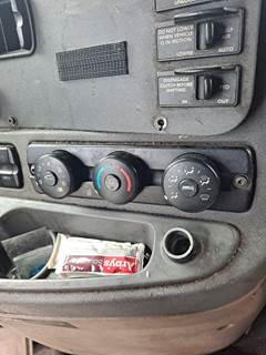 Freightliner Cascadia 125 Heater / AC Temp Control