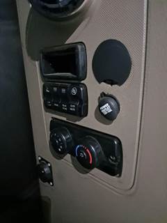 Freightliner Cascadia 125 Heater / AC Temp Control