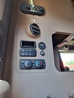 Freightliner Cascadia 125 Heater / AC Temp Control