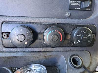 Freightliner Cascadia 125 Heater / AC Temp Control