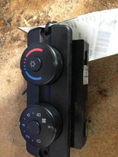 Freightliner Cascadia 125 Heater / AC Temp Control