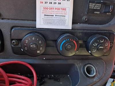 Freightliner Cascadia 125 Heater / AC Temp Control