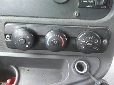 Freightliner Cascadia 125 Heater / AC Temp Control