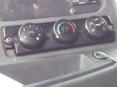 Freightliner Cascadia 125 Heater / AC Temp Control