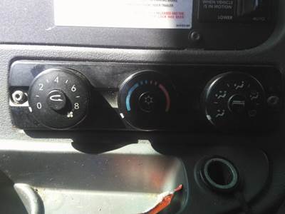 Freightliner Cascadia 125 Heater / AC Temp Control