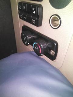 Freightliner Cascadia 125 Heater / AC Temp Control