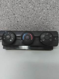 Freightliner Cascadia 125 Heater / AC Temp Control