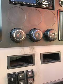 Freightliner Cascadia 125 Heater / AC Temp Control