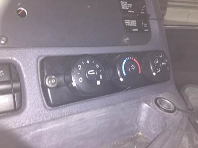 Freightliner Cascadia 125 Heater / AC Temp Control