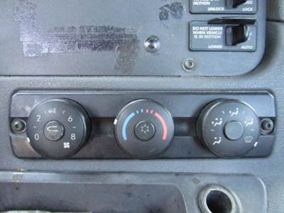 Freightliner Cascadia 125 Heater / AC Temp Control