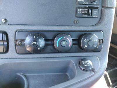 Freightliner Cascadia 125 Heater / AC Temp Control