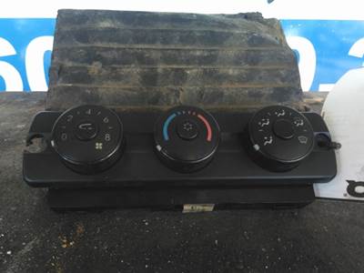 Freightliner Cascadia 125 Heater / AC Temp Control