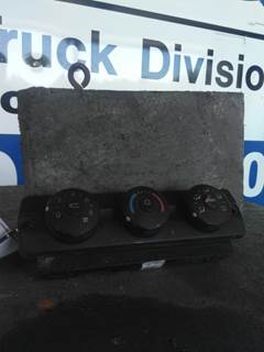 Freightliner Cascadia 125 Heater / AC Temp Control