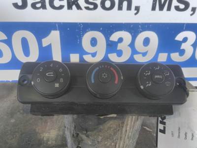 Freightliner Cascadia 125 Heater / AC Temp Control