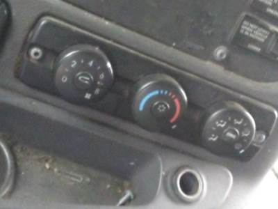 Freightliner Cascadia 125 Heater / AC Temp Control