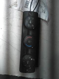 Freightliner Cascadia 125 Heater / AC Temp Control