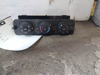 Freightliner Cascadia 125 Heater / AC Temp Control