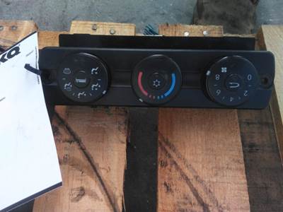 Freightliner Cascadia 125 Heater / AC Temp Control