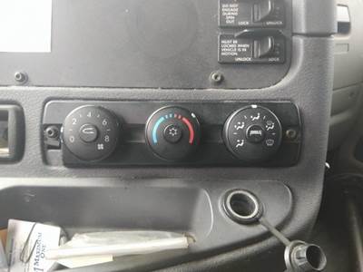 Freightliner Cascadia 125 Heater / AC Temp Control