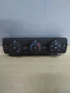 Freightliner Cascadia 125 Heater / AC Temp Control for a Freightliner CASCADIA 125 2018UP