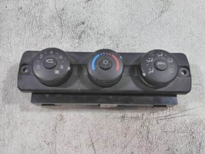 Freightliner Cascadia 125 Heater / AC Temp Control