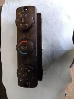 Freightliner Cascadia 125 Heater / AC Temp Control