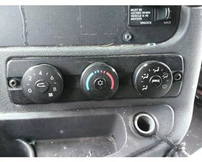 Freightliner Cascadia 125 Heater / AC Temp Control