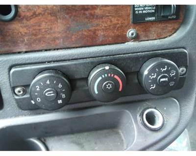 Freightliner Cascadia 125 Heater / AC Temp Control