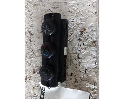 Freightliner Cascadia 125 Heater / AC Temp Control