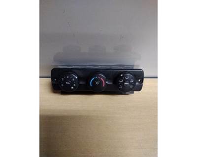 2017 Freightliner Cascadia 125 Sleeper Heater / AC Temp Control, Part # A22-60645-501
